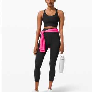 Lululemon Invigorate Crop Leggings 23”